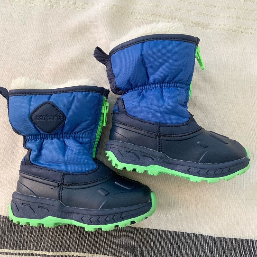 Carter’s Sherpa Zip Up Snow Boots